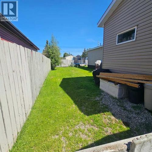 Fenced Yard - 613 53 Street, Edson, AB 