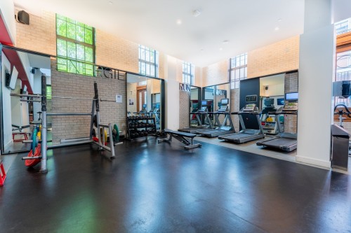 Salle d'exercice - 609-1188 Rue St-Antoine O., Montréal (Ville-Marie), QC - Indoor Photo Showing Gym Room