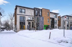 1048  - 1052 Rue Barott  Mascouche, QC J7L 0C6