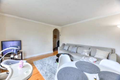 Salon - 3-3140 Av. Barclay, Montréal (Côte-Des-Neiges/Notre-Dame-De-Grâce), QC - Indoor Photo Showing Living Room