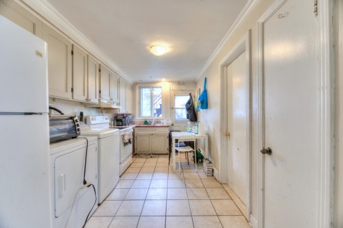 Cuisine - 3-3140 Av. Barclay, Montréal (Côte-Des-Neiges/Notre-Dame-De-Grâce), QC - Indoor Photo Showing Laundry Room