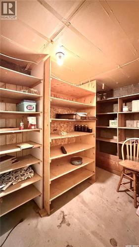 56 Tufts Crescent, Outlook, SK - Indoor Photo Showing Other Room
