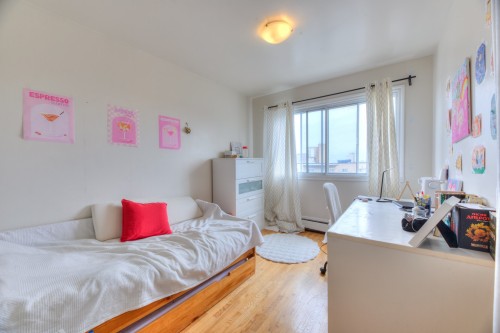 Bedroom - 405-3355 Rue Ivan-Franko, Montréal (Lachine), QC - Indoor Photo Showing Bedroom