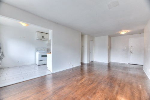 Living Room - 202-3355 Rue Ivan-Franko, Montréal (Lachine), QC - Indoor