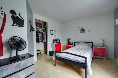 Logement - 539  - 541 Rue Labelle, Saint-Jérôme, QC - Indoor Photo Showing Bedroom