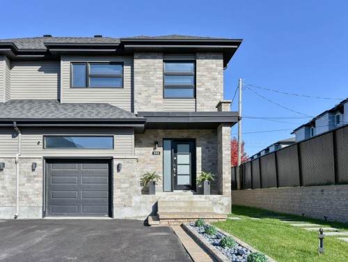 464 Rue Rosalie  Laval (Fabreville), QC H7R 1L3