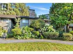 208 235 KEITH ROAD  West Vancouver, BC V7T 1L5