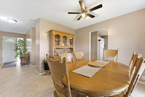 1121 Mountain View Road, Armstrong, BC - Indoor Photo Showing Dining Room