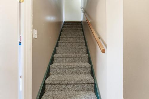 1121 Mountain View Road, Armstrong, BC - Indoor Photo Showing Other Room