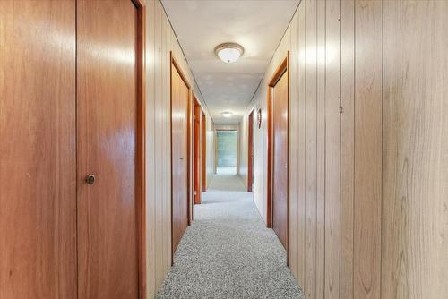 1121 Mountain View Road, Armstrong, BC - Indoor Photo Showing Other Room