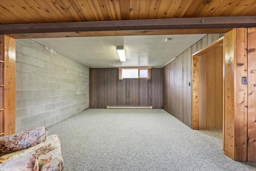 1121 Mountain View Road, Armstrong, BC - Indoor