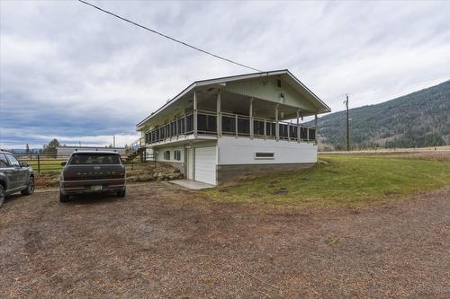 1121 Mountain View Road, Armstrong, BC - Outdoor