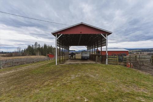 1121 Mountain View Road, Armstrong, BC - Outdoor