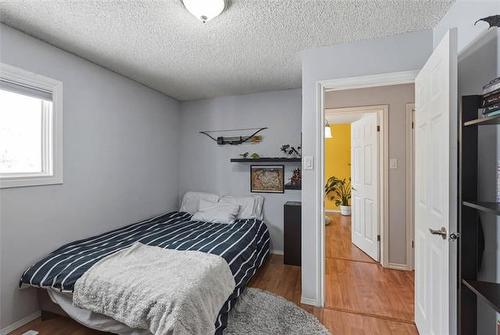 46 Dells Cr, Winnipeg, MB 