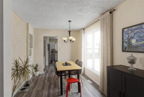 46 Dells Cr, Winnipeg, MB 