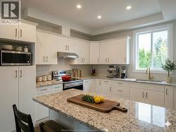 521 CAMPBELL AVENUE Unit# B1 Windsor, ON N9B 2H5