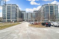 512 - 376 HIGHWAY 7 E Richmond Hill, ON L4B 0C7