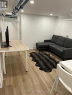 LOWER - 390 LAKE PROMENADE Toronto, ON M8W 1B9