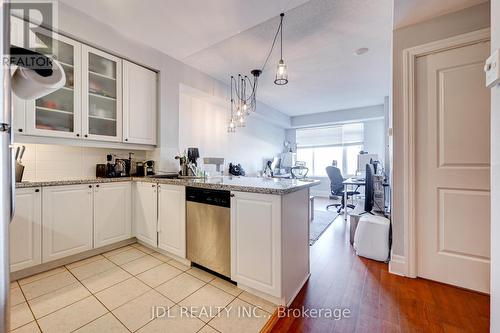 214 - 111 UPPER DUKE CRESCENT  Markham, ON L6G 0C8