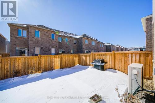 127 Decast Crescent, Markham, ON - Outdoor