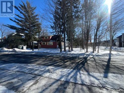 641 Tweedsmuir Avenue, Ottawa, ON 