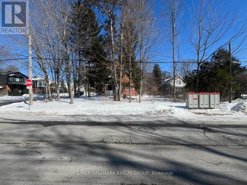 641 Tweedsmuir Avenue, Ottawa, ON 