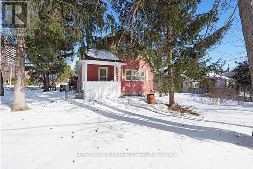 641 Tweedsmuir Avenue, Ottawa, ON 