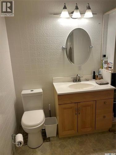 513 Tamarack Place, Northern Admin District, SK - Indoor Photo Showing Bathroom