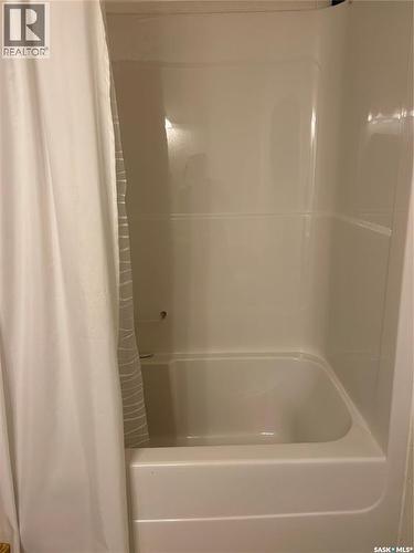 513 Tamarack Place, Northern Admin District, SK - Indoor Photo Showing Bathroom