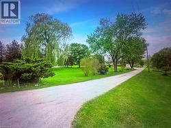 4662 GOVERNORS Road  Hamilton, ON L0R 1T0