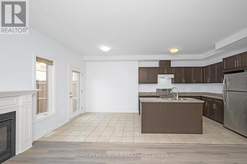 79 Sonoma Valley Crescent, Hamilton, ON - Indoor Photo Showing Kitchen With Double Sink