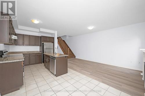 79 Sonoma Valley Crescent, Hamilton, ON - Indoor Photo Showing Kitchen