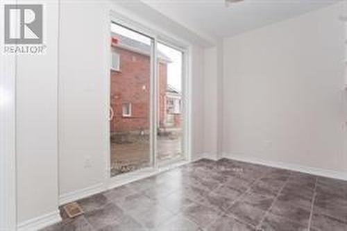 369 Falling Green Crescent, Kitchener, ON - Indoor Photo Showing Other Room
