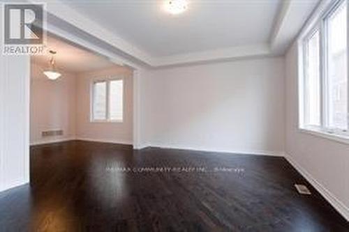 369 Falling Green Crescent, Kitchener, ON - Indoor Photo Showing Other Room