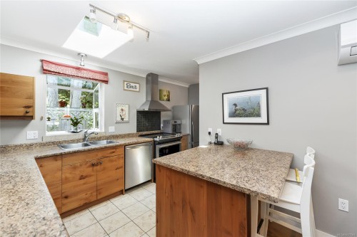 9-124 Valhalla Rd, Salt Spring, BC 