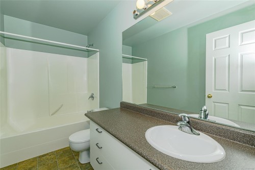 6 Werra Landing, View Royal, BC 