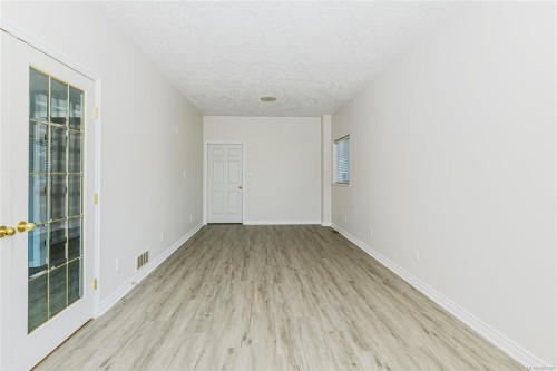 6 Werra Landing, View Royal, BC 