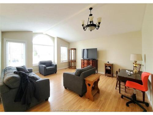 147 Garden Path, Chatham, ON 