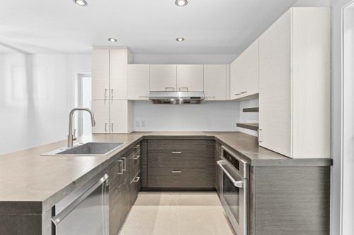 Kitchen - 19780 Place De L'Aviron, Mirabel, QC - Indoor Photo Showing Kitchen