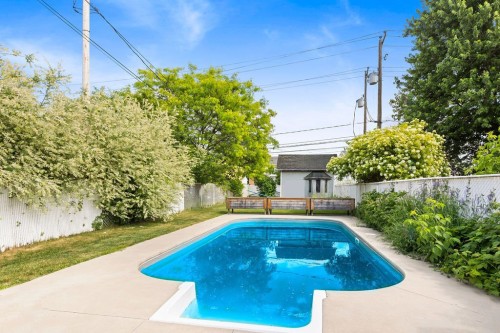 Pool - 19780 Place De L'Aviron, Mirabel, QC - Outdoor With In Ground Pool With Backyard