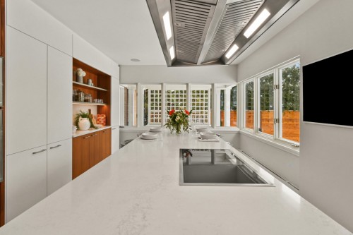 Cuisine - 1670 Ch. Markham, Mont-Royal, QC - Indoor Photo Showing Other Room