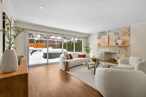 Salon - 1670 Ch. Markham, Mont-Royal, QC - Indoor Photo Showing Living Room With Fireplace