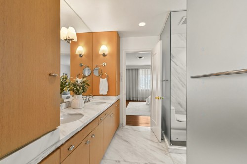 Salle de bains - 1670 Ch. Markham, Mont-Royal, QC - Indoor Photo Showing Bathroom