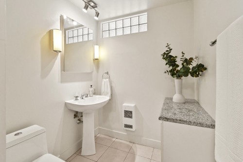 Salle de bains - 1670 Ch. Markham, Mont-Royal, QC - Indoor Photo Showing Bathroom