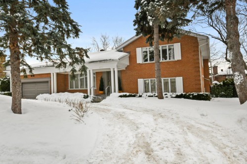 Façade - 1670 Ch. Markham, Mont-Royal, QC - Outdoor