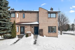 631 Boul. Dr.-Frederik-Philips  Montréal (Saint-Laurent), QC H4M 2W4