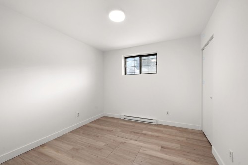 Bedroom - 631 Boul. Dr.-Frederik-Philips, Montréal (Saint-Laurent), QC 