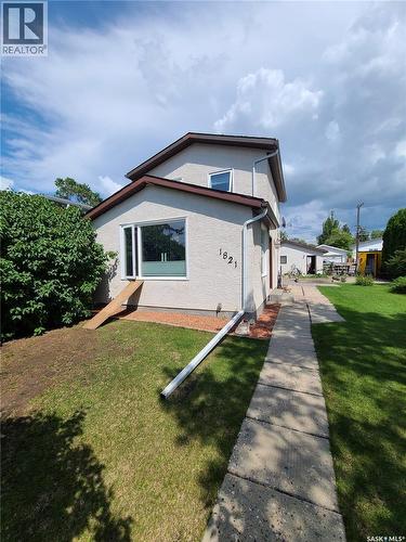 1821 Connaught STREET  Regina, SK S4T 4T4