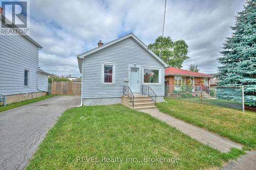 9 COLBORNE STREET  Thorold (Thorold Downtown), ON L2V 3P6
