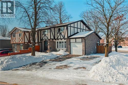 208 LINDEN Drive  Cambridge, ON N3H 4Y2